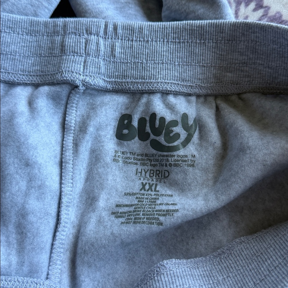 Women’s Bluey Sweatpants XXL - Picture 3 of 4